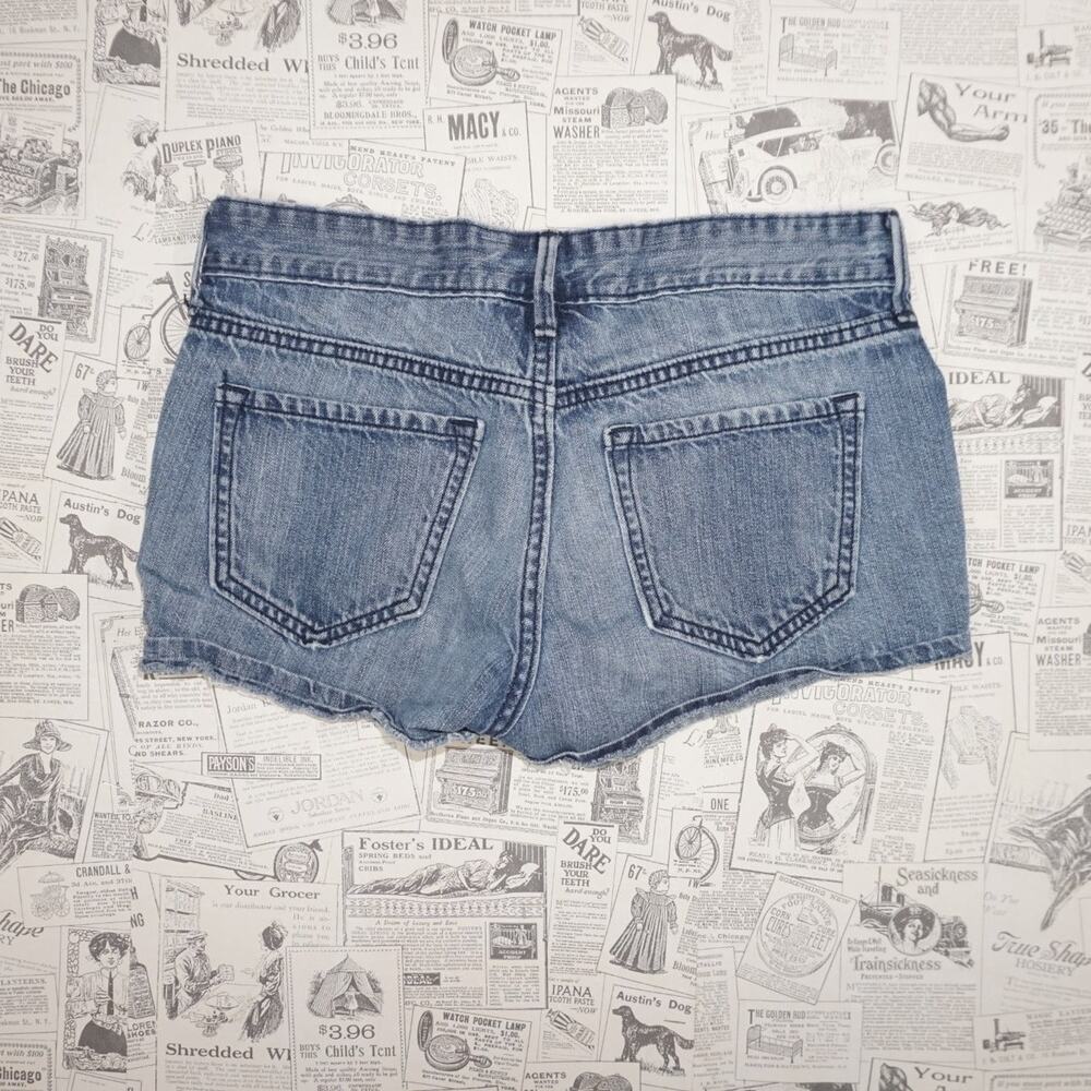 2 - Vintage Y2K Old Navy Shorts pixie style summer short
